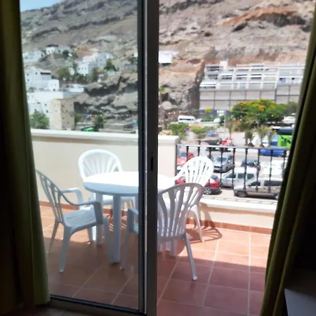 Apartment 1 Bedroom In The Center Of *
